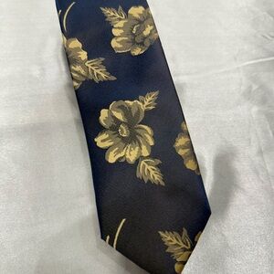 Linea Uomo Floral Navy and Gold Men's Tie 100% Poly